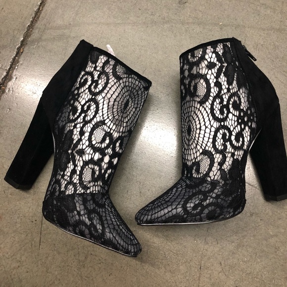 Shoe Republic LA Shoes - NIB Shoe Republic black lace ankle boots